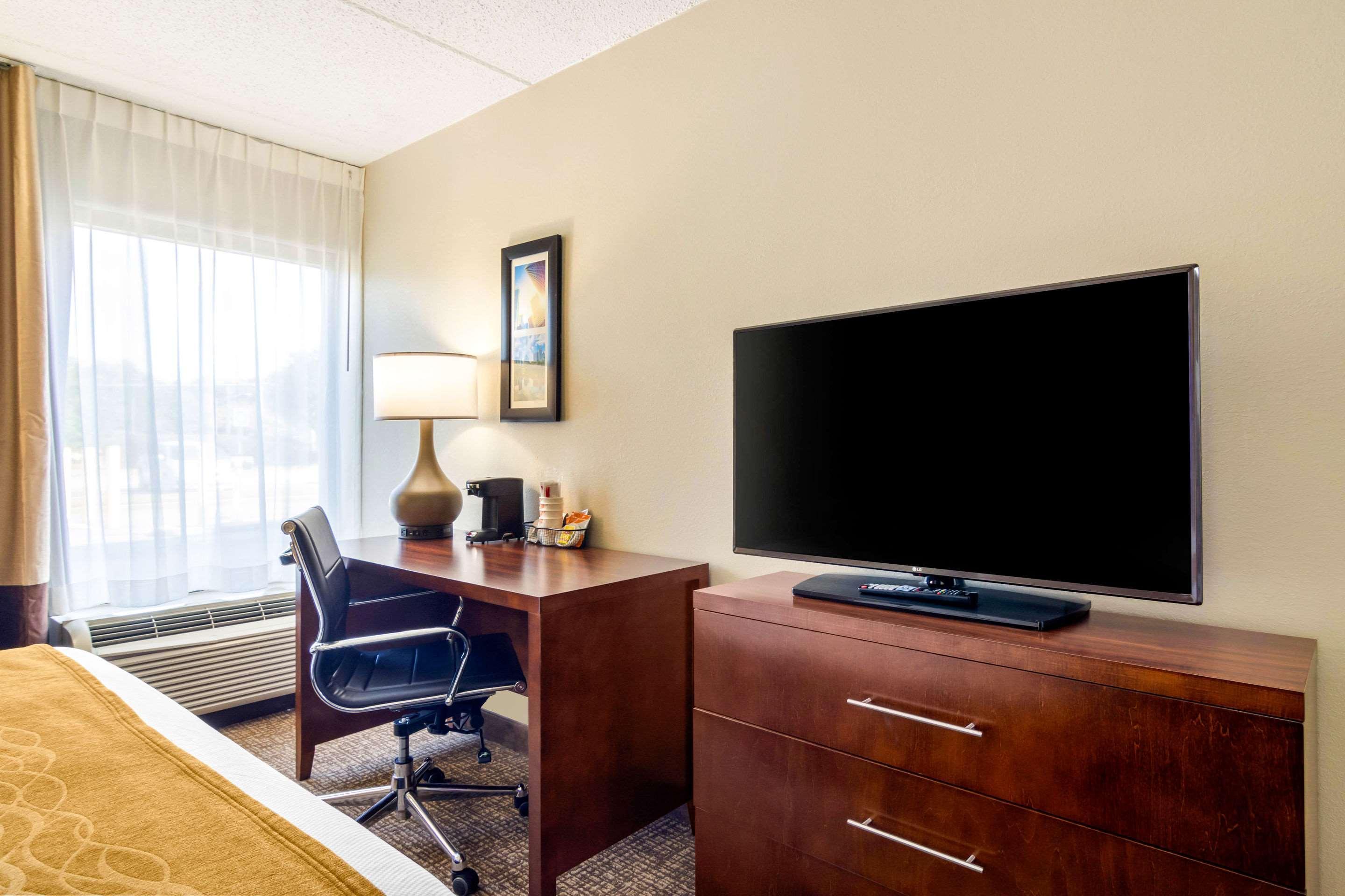 Comfort Inn Atlanta Airport Cheeko Manor Екстериор снимка